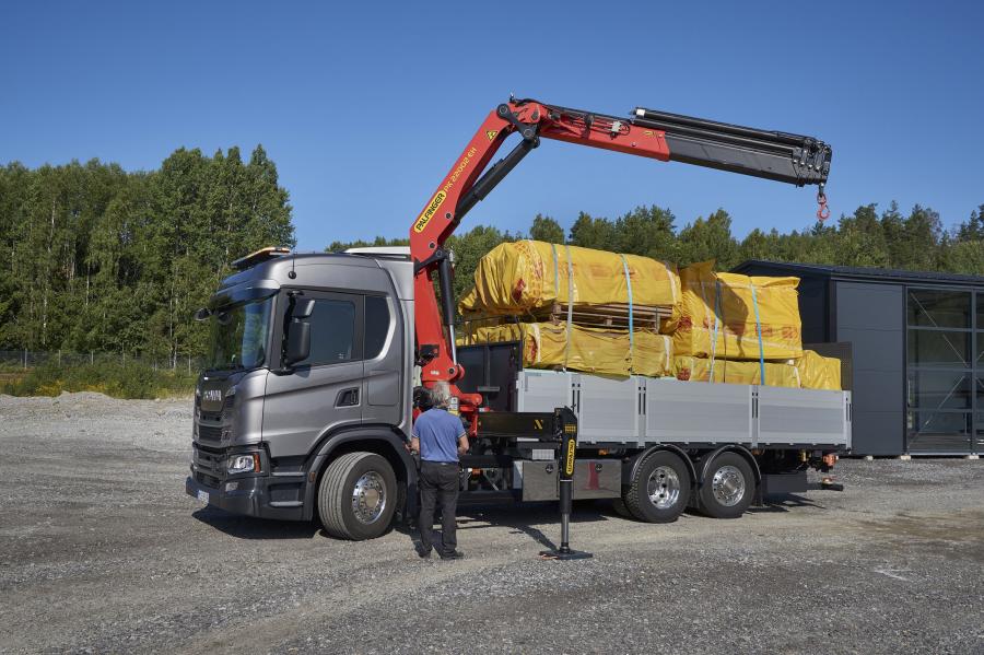  Scania G 410 6x2 Flatbed with Crane 2017 года  (фото 3 из 4)